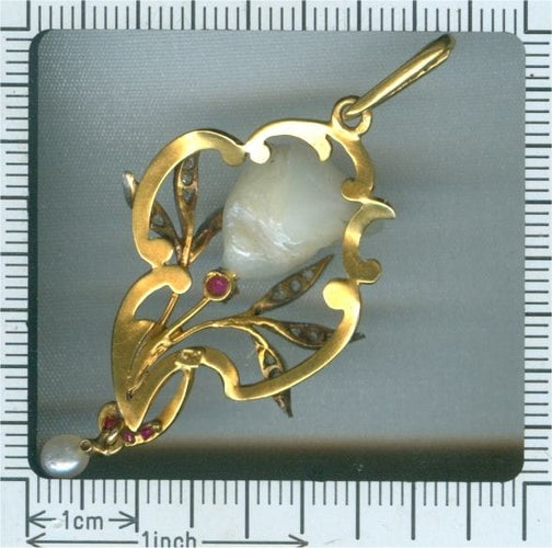 Pendentif L'art de la nature : le pendentif en perles Art nouveau 58 Facettes 19063-0047