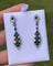 Boucles d'oreilles Boucles d'oreilles style Art Déco en platine avec diamants et saphirs. 58 Facettes