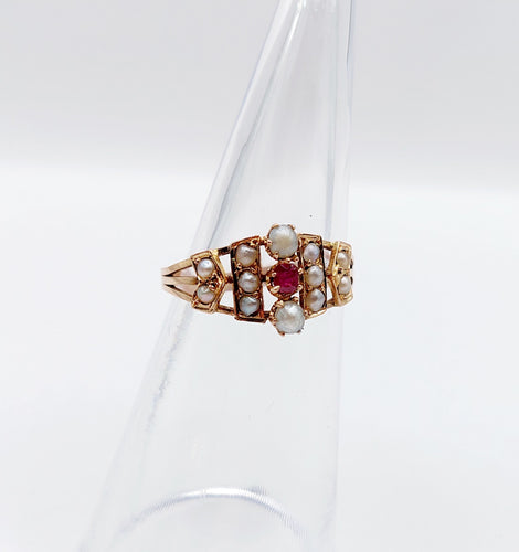 Bague 50 Bague victorienne or rose 18k rubis et perles (circa 1880) 58 Facettes A05279