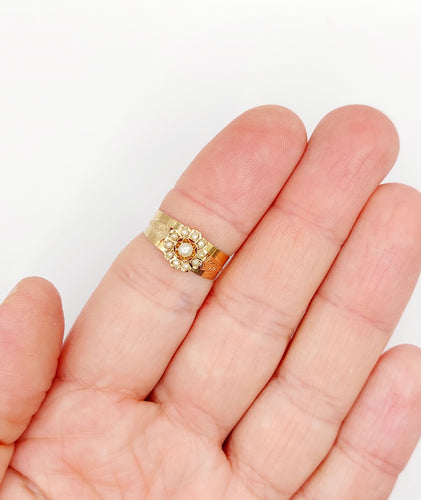 Bague 54.5 Bague marguerite antique en or rose 18k ornée de perles 58 Facettes A06486