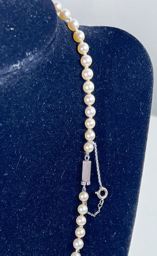 Колие с 77 бели култивирани перли, масивна закопчалка Сребро, 53 см 