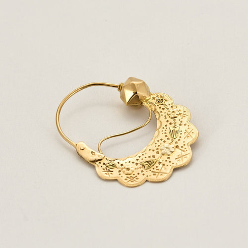 Boucles d'oreilles Paire de créoles savoyardes anciennes en or trois tons 58 Facettes MB5