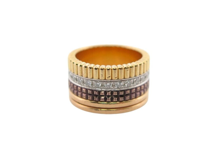 Bague 50 bague BOUCHERON quatre classique large jrg00623 t50 or 18k 0.51ct 58 Facettes 268176