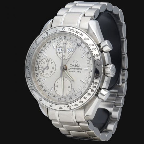 Montre Omega Montre Speedmaster Day Date Chronograph 58 Facettes MT44233