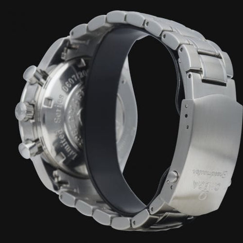 Montre Omega Montre Speedmaster Date Chronograph 1957 Edition Limitee 58 Facettes MT42371