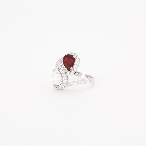 Bague 55 Bague or blanc avec diamants et rubis 58 Facettes