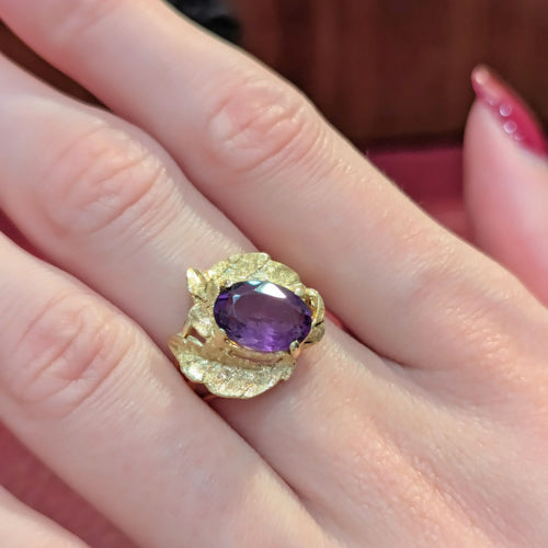 Bague 53 Bague en or jaune et améthyste au motif feuille 58 Facettes 32697