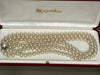 Collier Superbe Collier 3 rangs de perles blanches fermoir or 58 Facettes