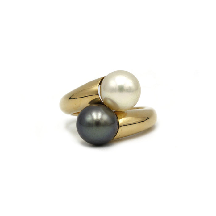 Ring - Gold and pearls