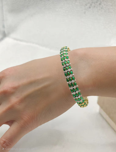 Bracelet Bracelet vintage émail vert en or blanc et jaune 18 kt et diamants 58 Facettes