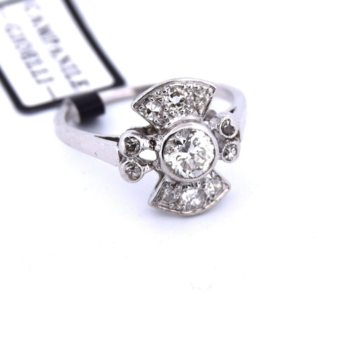 Bague 56 BAGUE EN OR BLANC AVEC DIAMANTS 58 Facettes