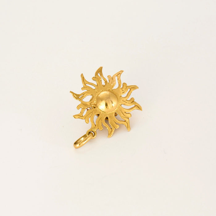 Tahitian sun pendant