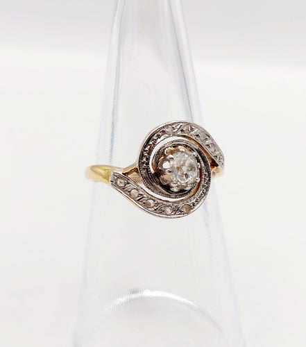 Bague 52.5 Bague tourbillon antique en or 18k et platine, diamants taille ancienne 58 Facettes A06455