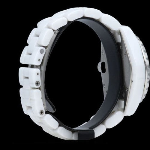 Montre Chanel Montre J12 33Mm Quartz 58 Facettes MT43558