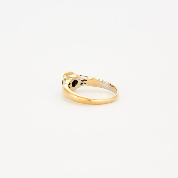 Solitaire yellow gold and diamonds