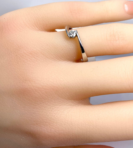 Bague 54 Bague solitaire or blanc et diamant de taille octogonale 58 Facettes AB510