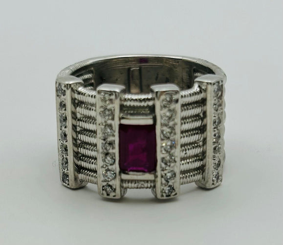 Bague 53 Bague en or blanc avec rubis et diamants 58 Facettes 50167