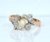 50 Bague en or, diamants et perle 58 Facettes AB568