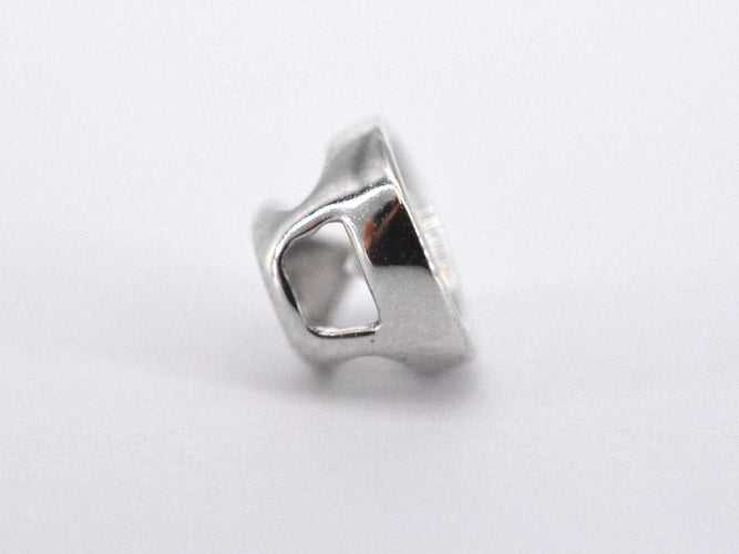 Pendentif Pendentif en or blanc avec un diamant taille brillant 58 Facettes 2089