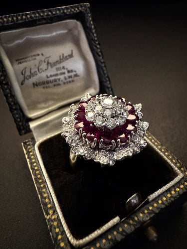 Bague 54 Bague en platine 50 avec rubis et diamants 58 Facettes