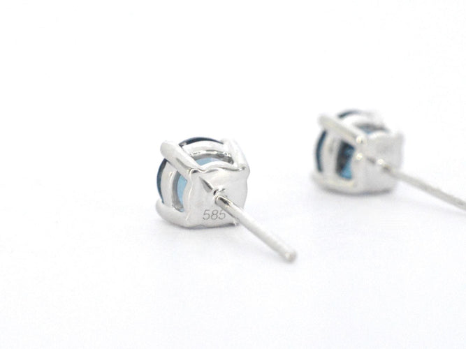 Náušnice z bílého zlata s topazem