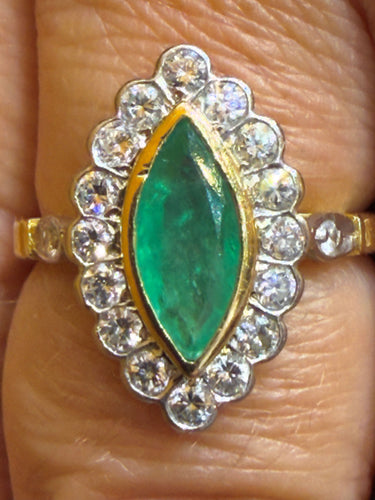 Bague 52.5 Bague marquise vintage en or et platine avec pierres précieuses 58 Facettes