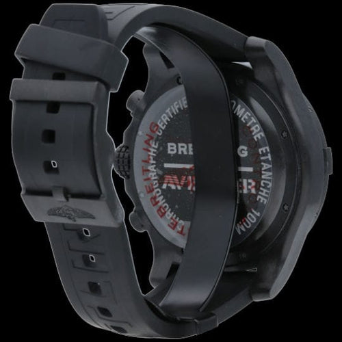 Breitling Klokke Super Avenger Hurricane Breitlight Chronograph 50 