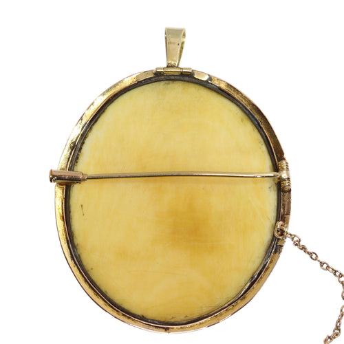 Broche Broche camée portrait en ivoire signée A. v. Dongen en or, vers 1900 58 Facettes 25321-0183