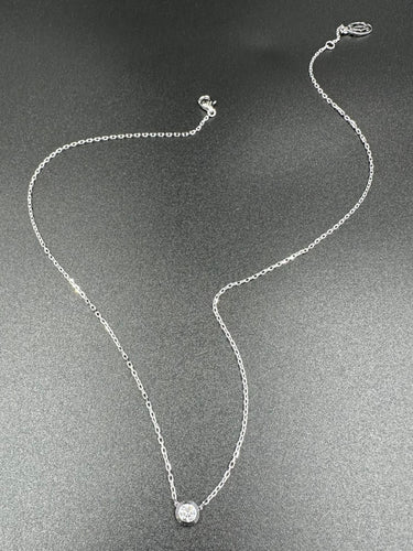 Collier CARTIER. Collection "Cartier d'amour", collier or blanc et diamants (full set) 58 Facettes