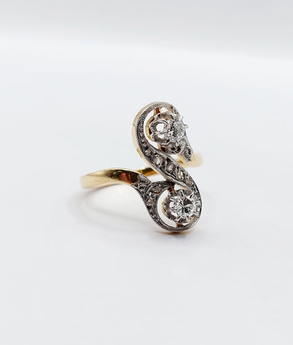 Bague 51 Bague toi et moi antique or jaune, diamants, monture à enroulement (circa 1900) 58 Facettes A05284
