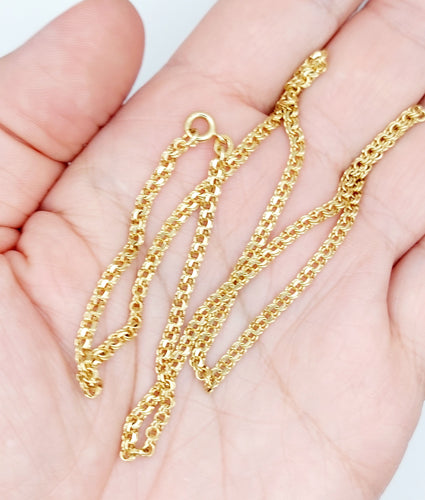 Collier Chaîne vintage or jaune mailles entremêlées 46 cm 58 Facettes A05408