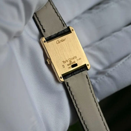 Montre Cartier Tank 18 carats MM 58 Facettes