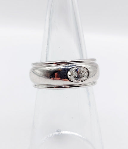 Bague 51 Boucheron - Bague Axelle bombée en or blanc 18k et diamant ovale 0,40 carat 58 Facettes A06571