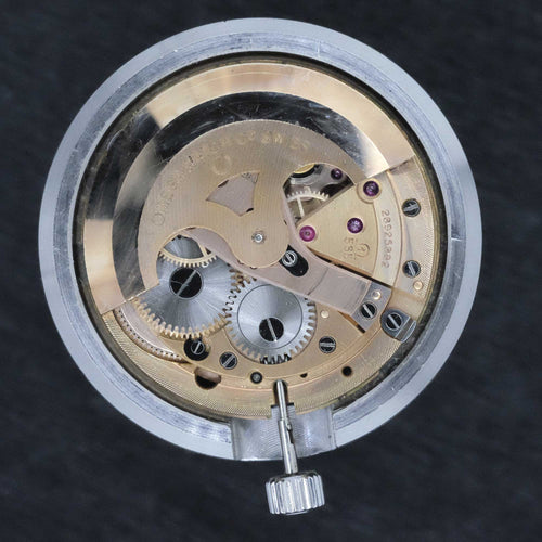 Montre Omega - Montre Genève Dynamic automatique acier, 1969 58 Facettes