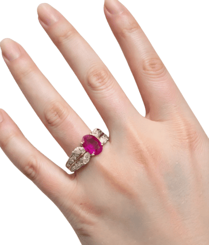 Blomster ring to guld med oval rubin og diamanter 