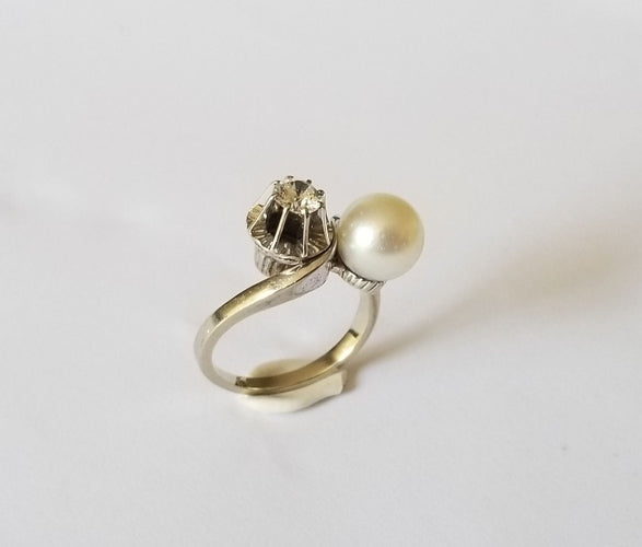 Bague 53 Bague Toi et Moi or blanc diamant et perle de culture 58 Facettes