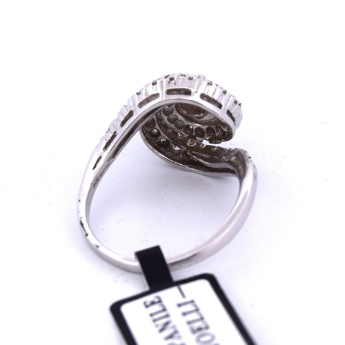 Bague 59 Bague ancienne en or 18 carats sertie de diamants 58 Facettes