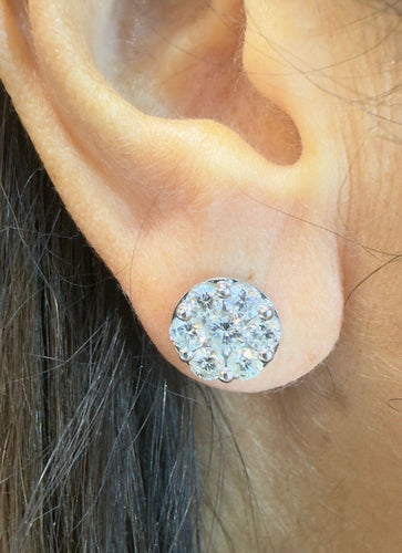 Boucles d'oreilles Puces d’oreilles en or blanc et diamants naturels 58 Facettes