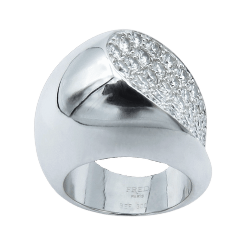 Bague 52 Bague Fred Candy en or gris 18K avec 2,70 cts de diamants G-VS - Taille 52 58 Facettes FB06061