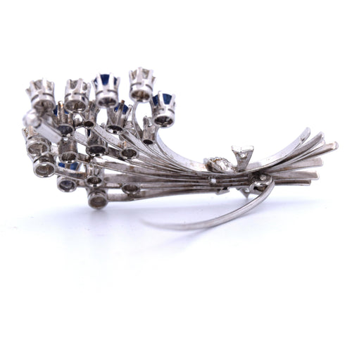 Broche BROCHE EN OR BLANC 18KT - SAPHIRS ET DIAMANTS 58 Facettes