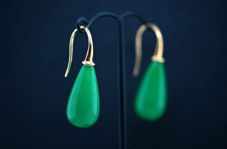Boucles d'oreilles Boucles d'oreilles pendantes en or avec pierre de jade 58 Facettes