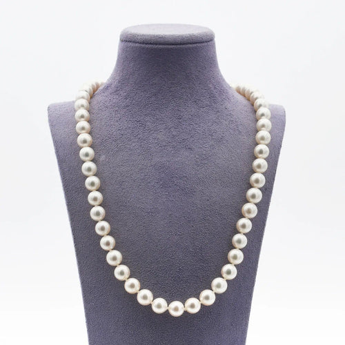 Collier Collier de perles japonaises avec fermoir en or jaune 58 Facettes 17657