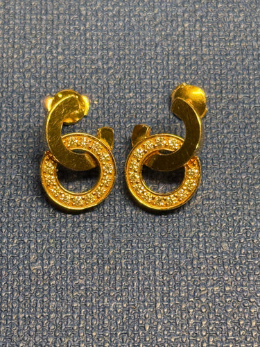 Boucles d'oreilles Paire Boucles d'oreilles Or Jaune Diamants Signé Piaget 58 Facettes