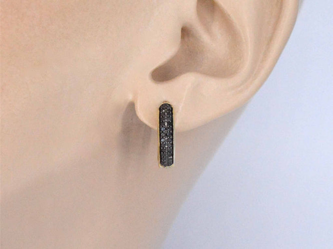 Boucles d'oreilles Boucles d'oreilles en or avec diamant noir 58 Facettes 2228