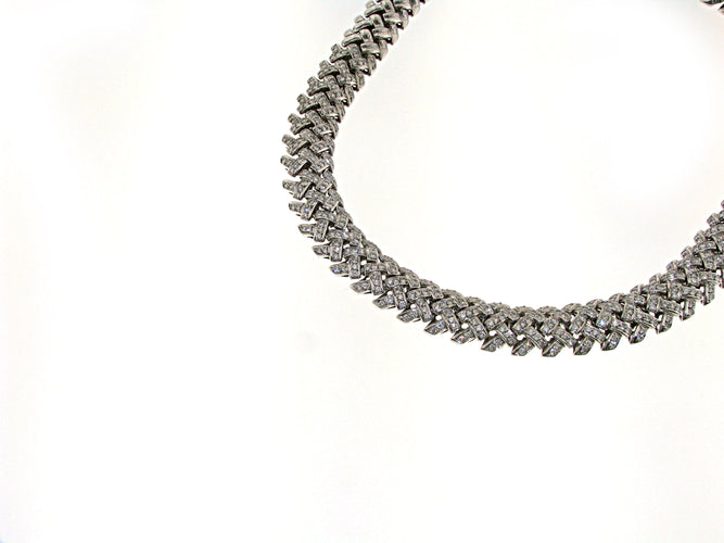 Collier Collier en or blanc, diamants naturels de 5,77 carats 58 Facettes IG-200171