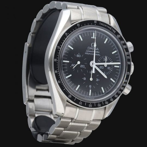 Montre Omega Montre Speedmaster Professional Moonwatch Apollo 11 58 Facettes MT41116