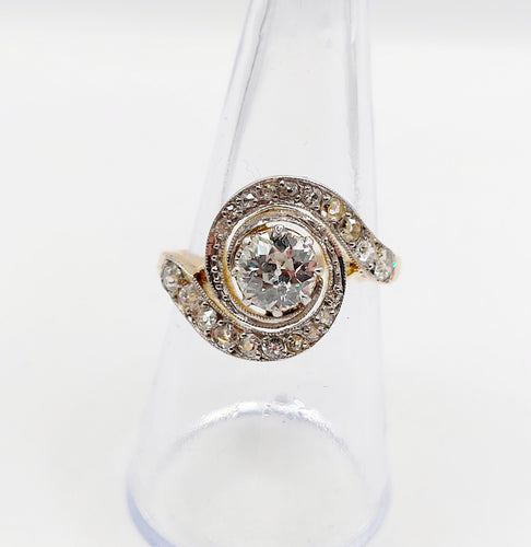 Bague 56 Bague tourbillon or jaune et platine, diamant taille ancienne 0.80 carat (circa 1900) 58 Facettes A06327