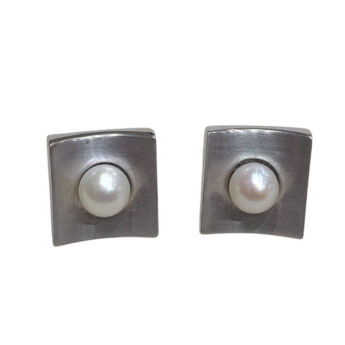 Boucles d'oreilles Boucles d'oreilles en perles et or blanc 58 Facettes PE648