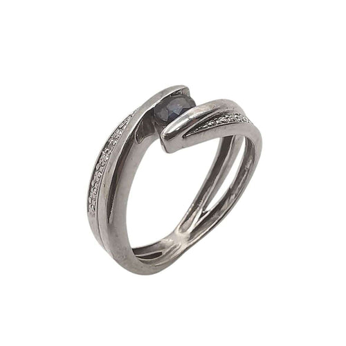 Beyaz altın, safir ve pırlanta yüzük