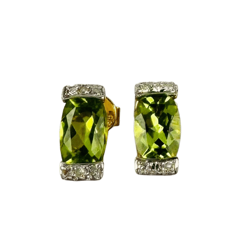 Boucles d'oreilles Boucles d'oreilles en or jaune, péridots ovales et diamants 58 Facettes 2511008